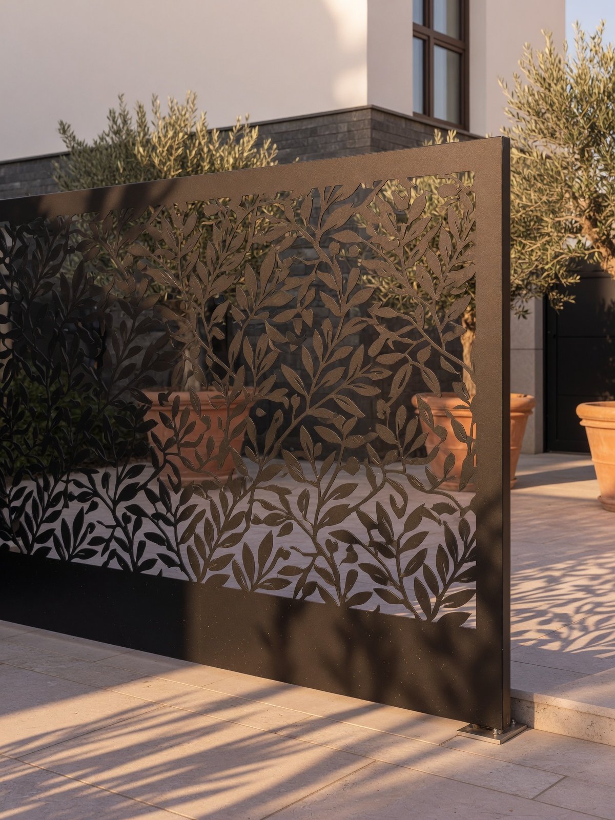 Metal fencing - Europe